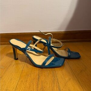 Chic Blue Strappy Heels